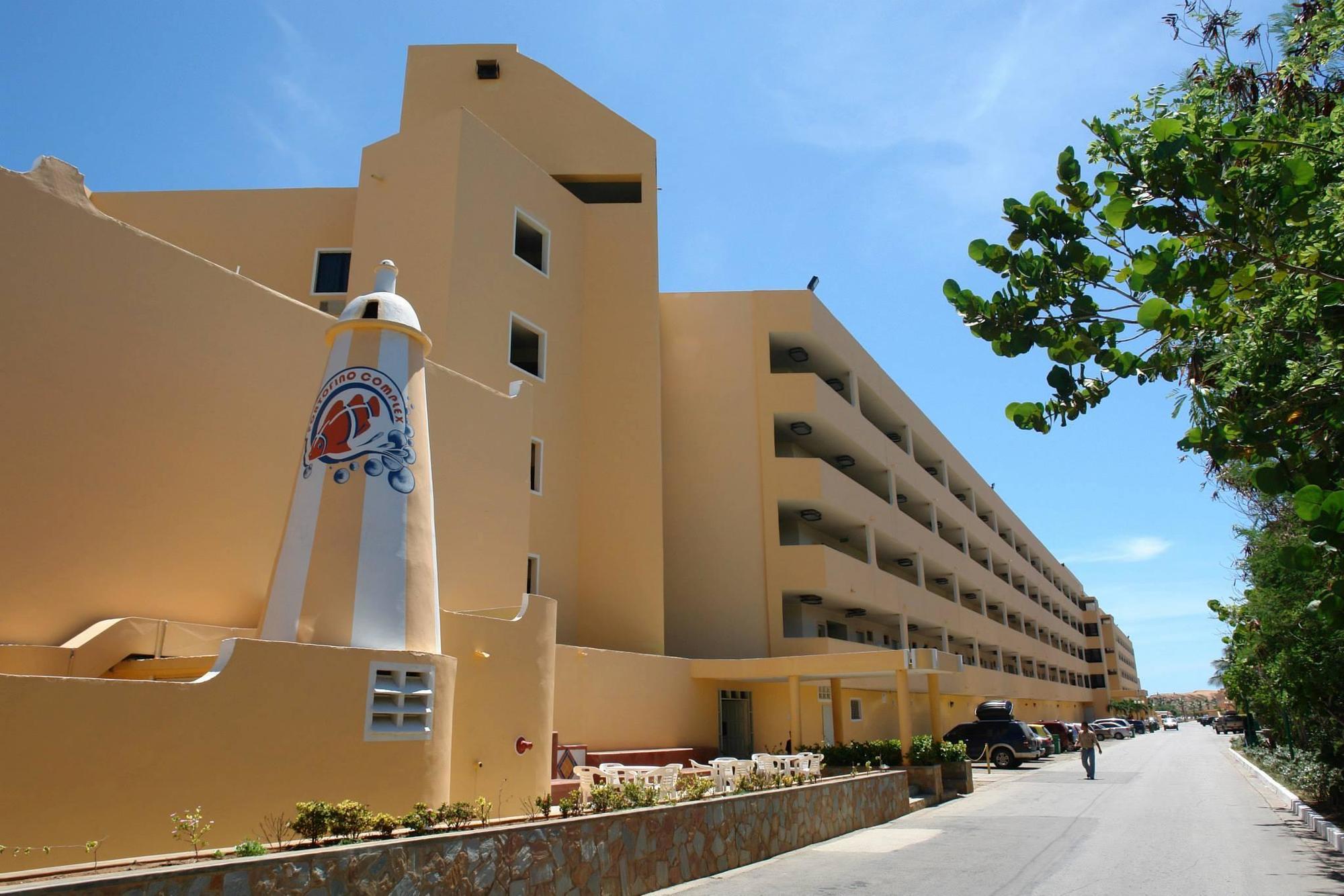 Portofino Complex Hotel Playa El Agua Exterior photo